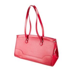 Chic! ⭐️AUTHENTIC⭐️ Louis Vuitton Red Epi *Madeleine* PM Shoulder Bag
